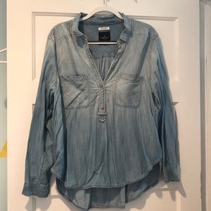 Boyfriend fit American Eagle jean shirt